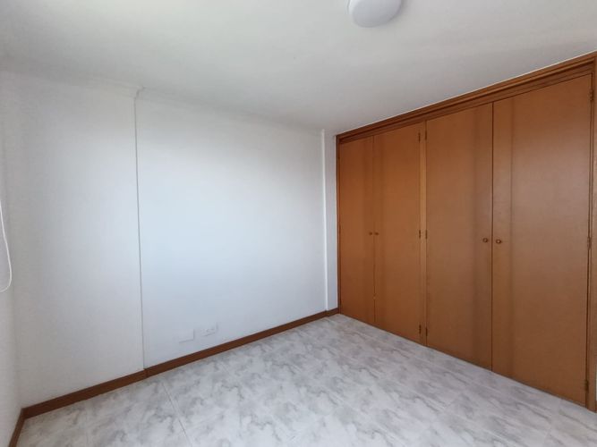 Apartamento de 3 alcobas en arriendo en El Poblado, Medellín, 100 m² · foto 9 de 12