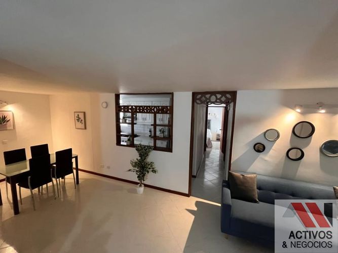 Apartamento de 4 alcobas en venta en Castropol, Medellín, 73 m² · foto 2 de 14