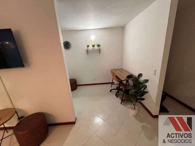 Apartamento de 4 alcobas en venta en Castropol, Medellín, 73 m² · foto 5 de 14