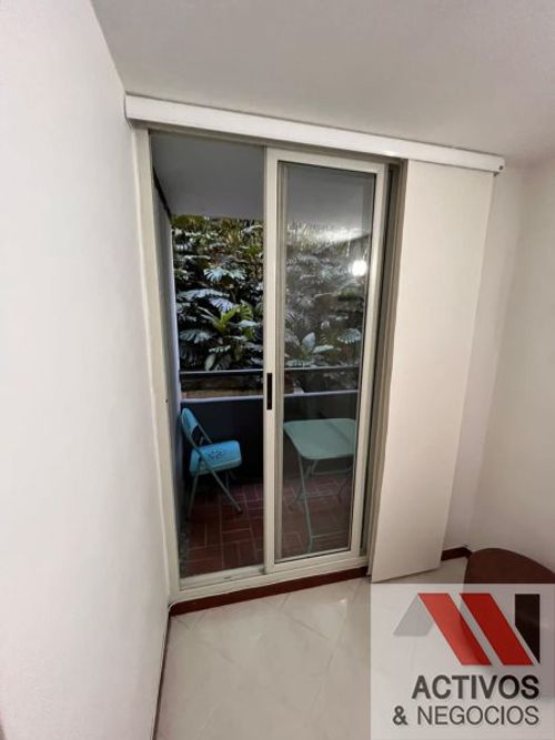 Apartamento de 4 alcobas en venta en Castropol, Medellín, 73 m² · foto 14 de 14