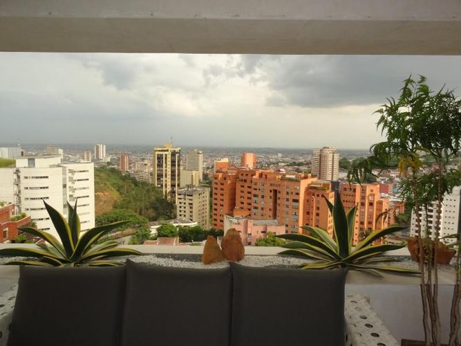 Apartamento de 3 alcobas en venta en Normandia, Cali, 420 m² · foto 9 de 23