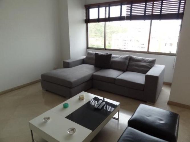 Apartamento de 3 alcobas en venta en Normandia, Cali, 420 m² · foto 10 de 23