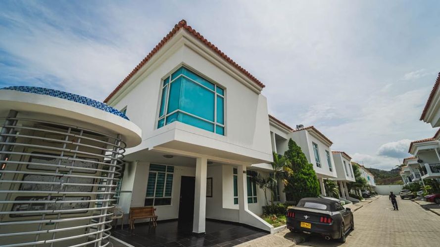 Casa de 5 alcobas en venta en Rodadero, Santa Marta, 206 m² · foto 3 de 20
