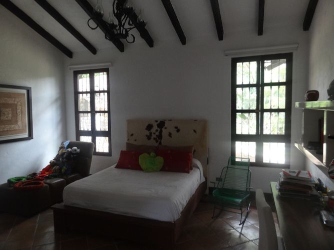 Casa de 4 alcobas en venta en Arroyohondo, Yumbo, 1600 m² · foto 8 de 24
