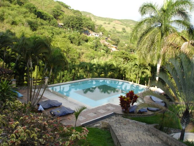 Casa de 4 alcobas en venta en Arroyohondo, Yumbo, 1600 m² · foto 12 de 24