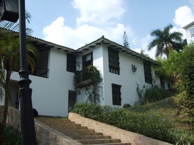 Casa de 4 alcobas en venta en Arroyohondo, Yumbo, 1600 m² · foto 15 de 24