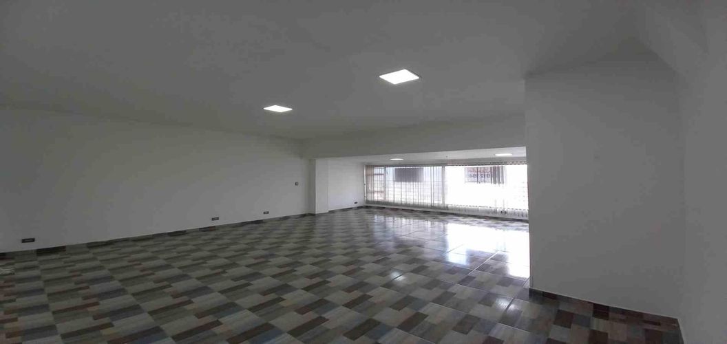 Oficina en arriendo en El Centro, Manizales, 90 m² · foto 8 de 10
