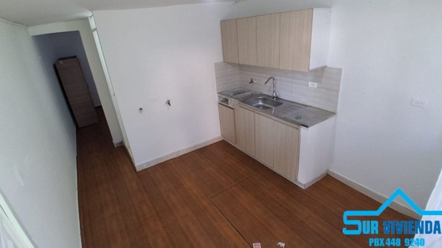 Apartaestudio en venta en El Trianon, Envigado, 96 m² · foto 2 de 17