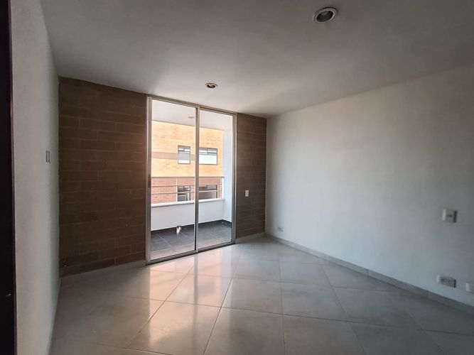 Apartamento de 2 alcobas en arriendo en Laureles, Medellín, 81 m² · foto 10 de 17