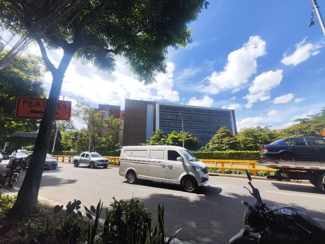 Local en arriendo en Laureles, Medellín, 120 m² · foto 5 de 8