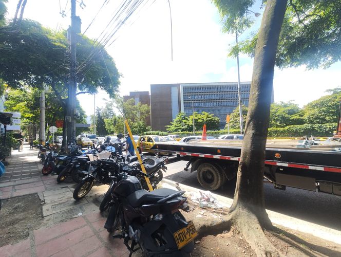 Local en arriendo en Laureles, Medellín, 120 m² · foto 7 de 8