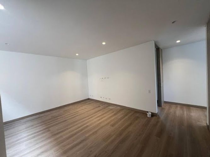 Apartamento de 3 alcobas en venta en Llano Grande, Rionegro, 290 m² · foto 7 de 19