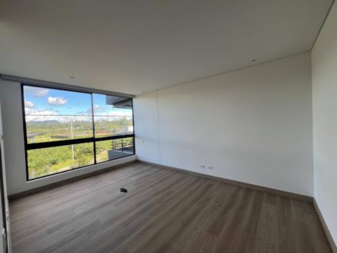 Apartamento de 3 alcobas en venta en Llano Grande, Rionegro, 290 m² · foto 9 de 19