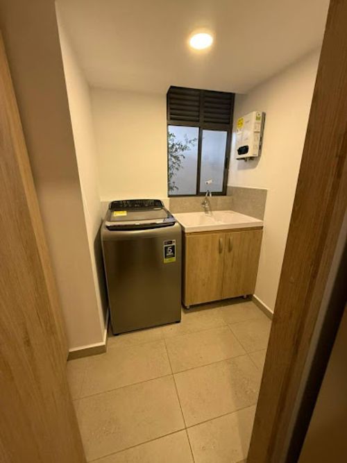 Apartamento en venta en El Portal, Envigado · foto 9 de 17