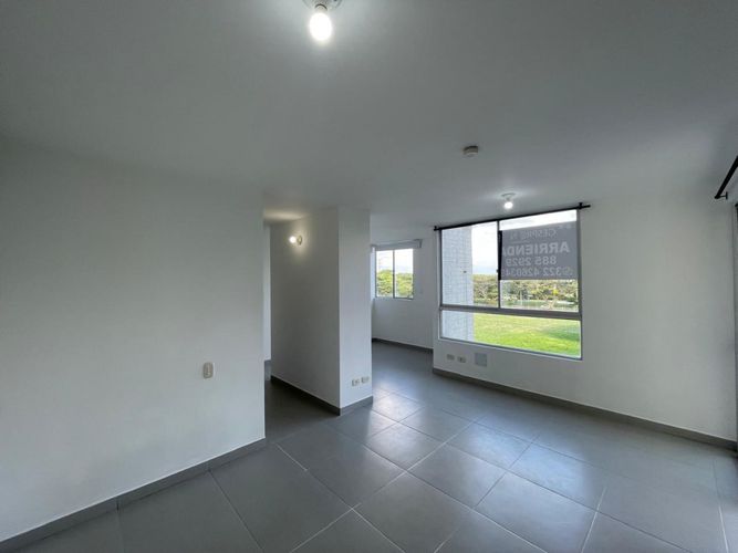 Apartamento de 2 alcobas en venta en Arroyohondo, Yumbo, 60 m² · foto 7 de 13
