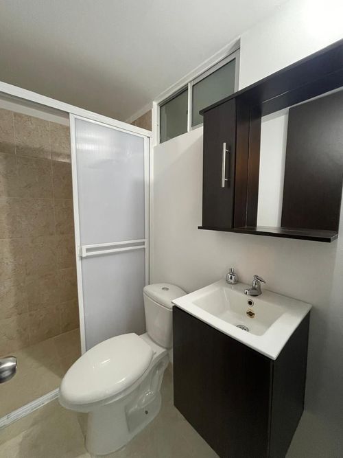 Apartamento de 2 alcobas en venta en Arroyohondo, Yumbo, 60 m² · foto 9 de 13