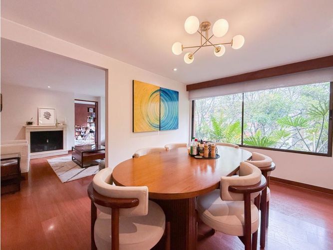 Apartamento de 3 alcobas en venta en Chico, Bogotá, 180 m² · foto 4 de 14