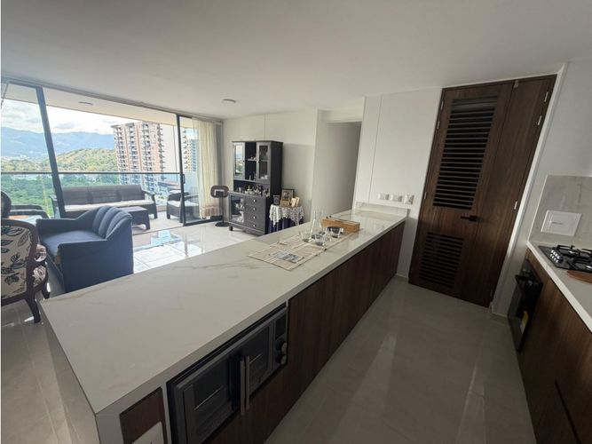 Apartamento de 3 alcobas en venta en Centro, Floridablanca, 107 m² · foto 4 de 10