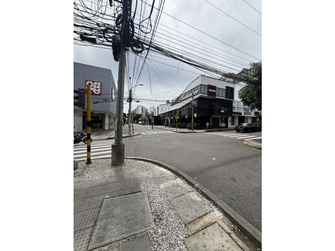 Oficina en venta en Cabecera Del Llano, Bucaramanga, 121 m² · foto 2 de 11