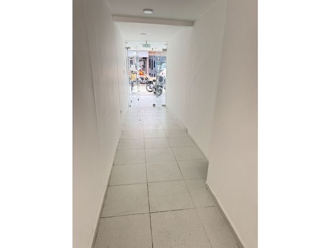 Oficina en venta en Cabecera Del Llano, Bucaramanga, 121 m² · foto 3 de 11