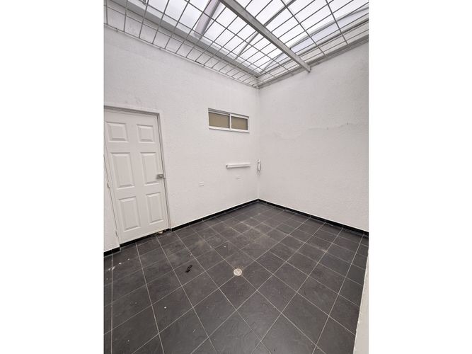 Oficina en venta en Cabecera Del Llano, Bucaramanga, 121 m² · foto 6 de 11