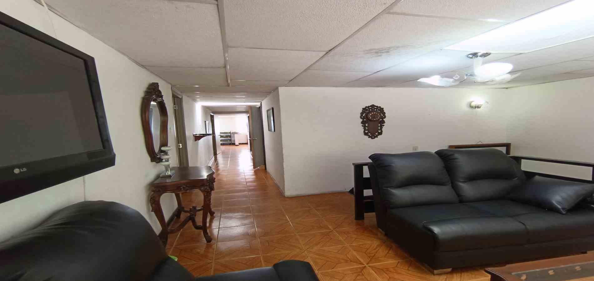 Casa en venta en Los Alcazares, Manizales · foto 5 de 20