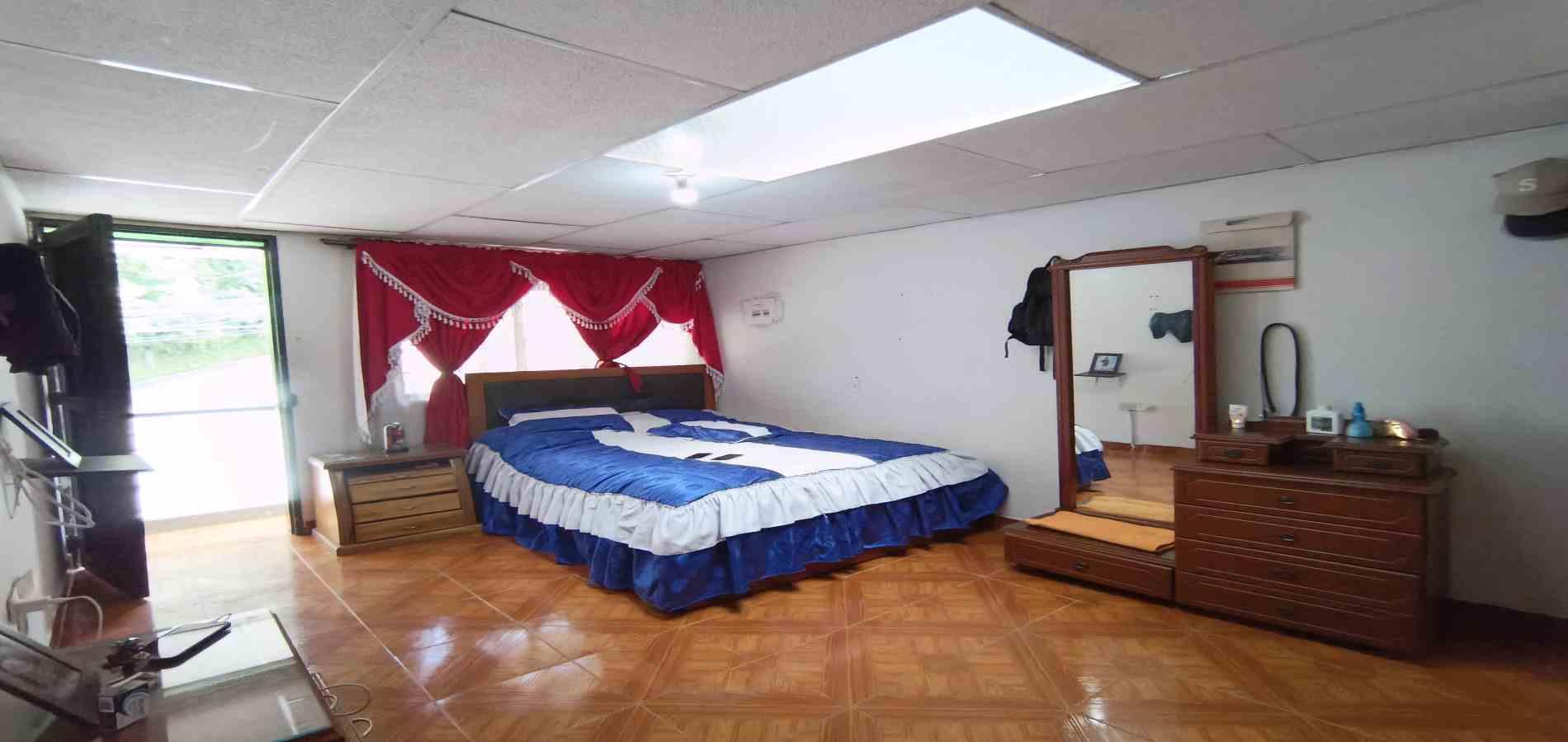 Casa en venta en Los Alcazares, Manizales · foto 6 de 20