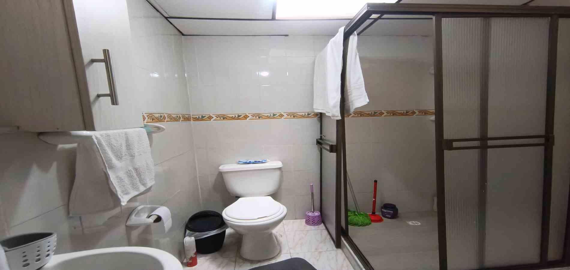 Casa en venta en Los Alcazares, Manizales · foto 9 de 20