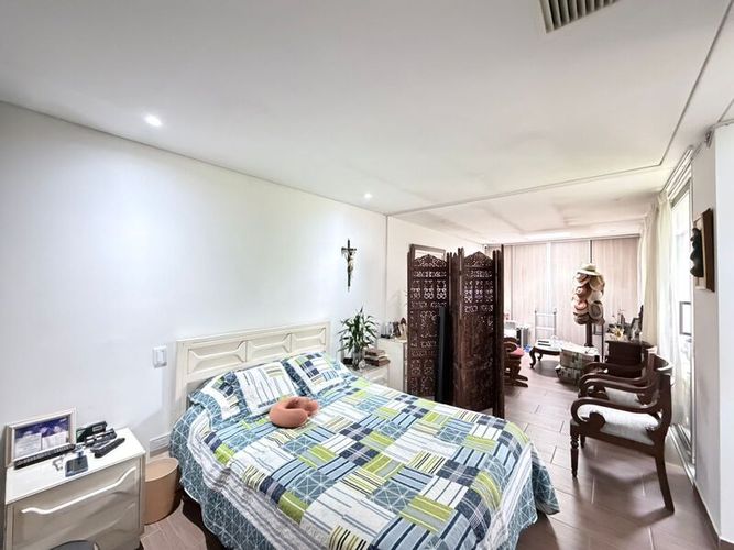 Casa de 5 alcobas en venta en Barro Blanco, Rionegro, 190 m² · foto 9 de 16