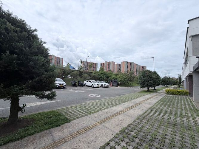 Casa de 5 alcobas en venta en Barro Blanco, Rionegro, 190 m² · foto 16 de 16
