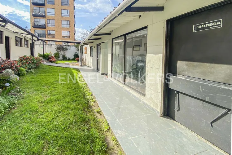 Casa en arriendo en Cedritos, Bogotá, 380 m² · foto 5 de 11