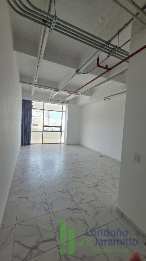 Oficina en venta en Primavera, Envigado, 37 m² · foto 3 de 9