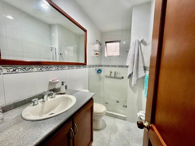 Apartamento de 4 alcobas en venta en Ciudad Jardin, Cali, 329 m² · foto 24 de 24