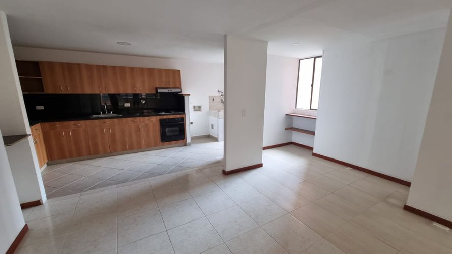 Apartamento de 3 alcobas en arriendo en Los Balsos, Medellín, 118 m² · foto 4 de 24