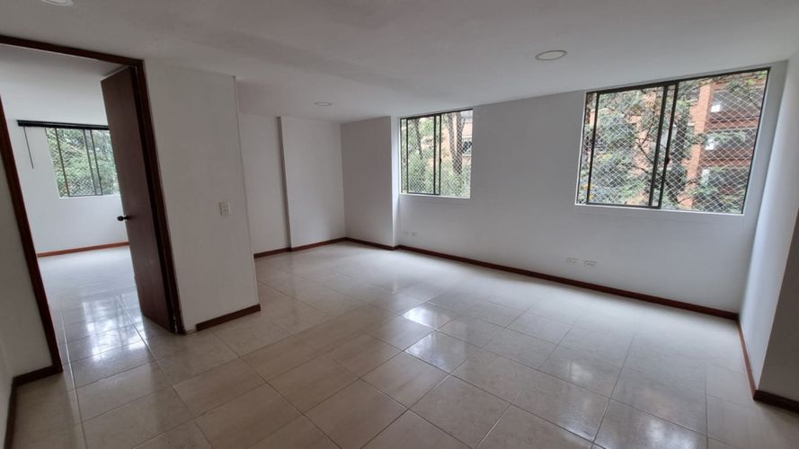 Apartamento de 3 alcobas en arriendo en Los Balsos, Medellín, 118 m² · foto 13 de 24