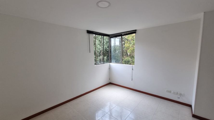 Apartamento de 3 alcobas en arriendo en Los Balsos, Medellín, 118 m² · foto 16 de 24