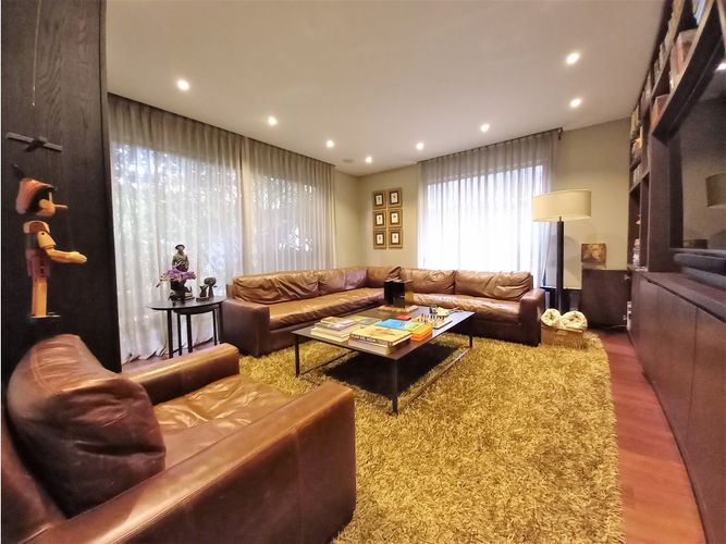Casa de 4 alcobas en venta en Santa Ana Oriental, Bogotá, 674 m² · foto 13 de 24