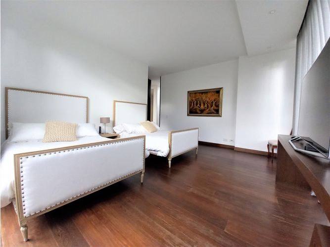 Casa de 4 alcobas en venta en Santa Ana Oriental, Bogotá, 674 m² · foto 21 de 24