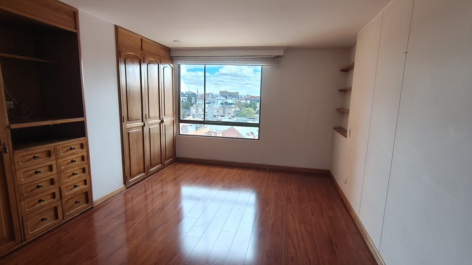 Apartamento en venta en Country Club, Bogotá · foto 5 de 14