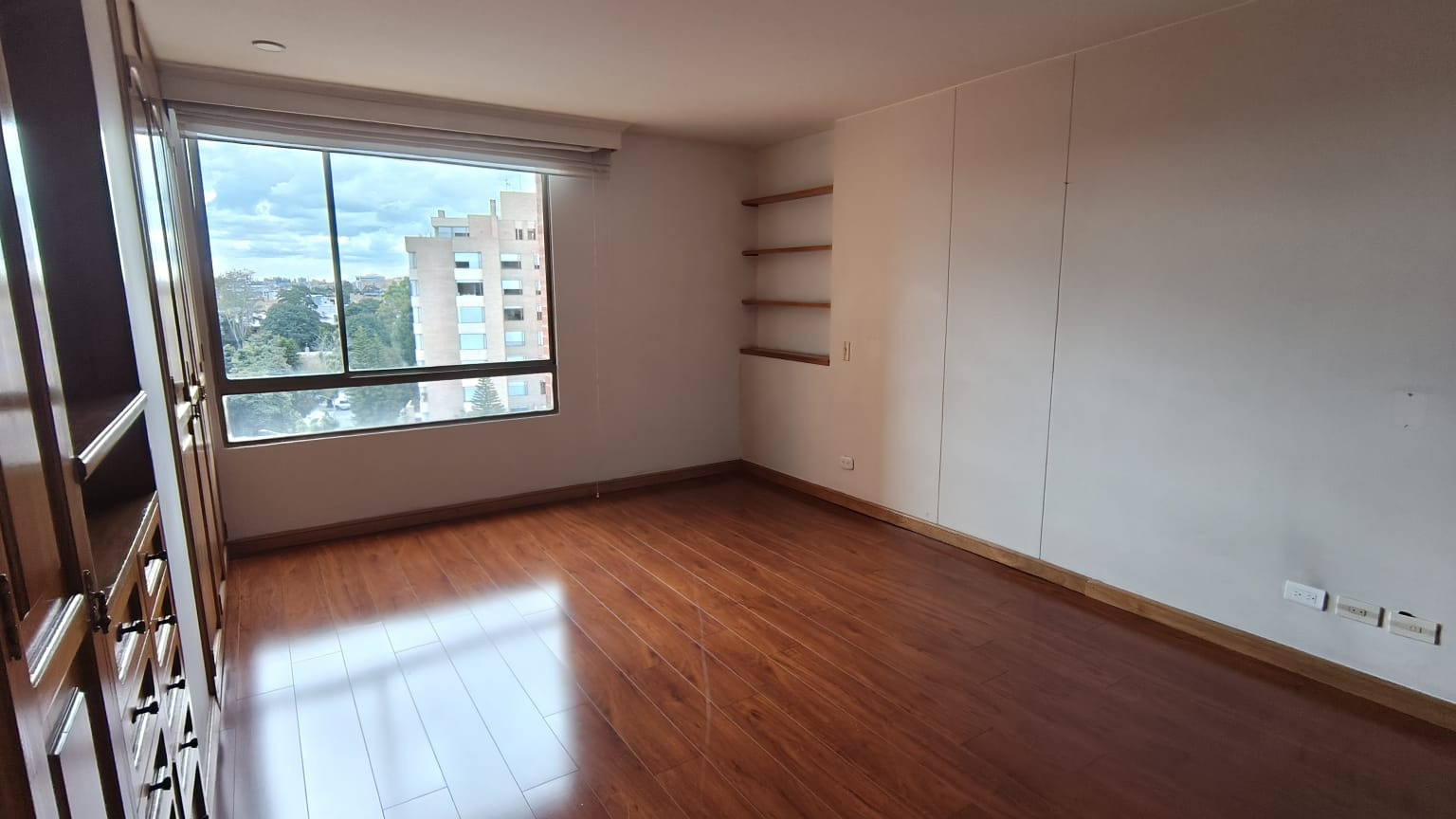 Apartamento en venta en Country Club, Bogotá · foto 6 de 14