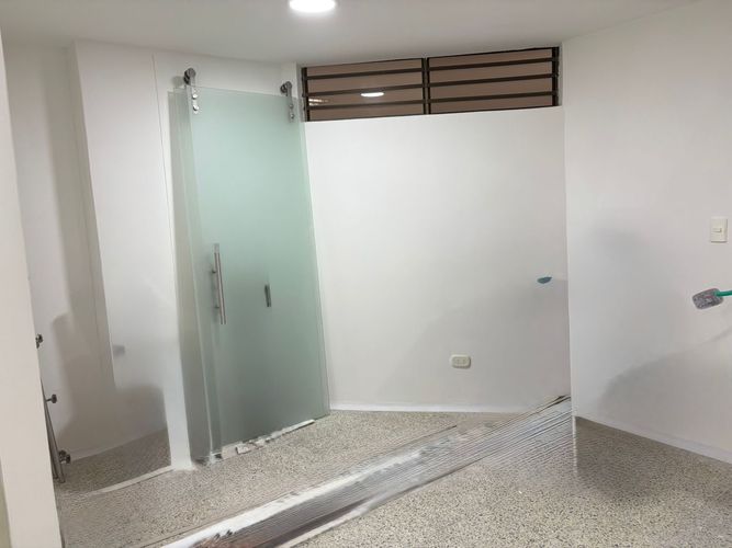Consultorio en venta en Sector Plaza De Bolivar, Pereira, 30 m² · foto 3 de 6