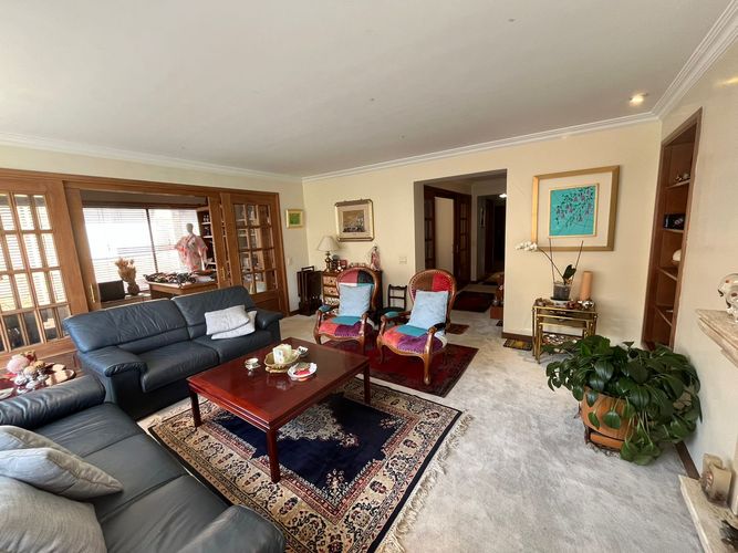 Apartamento en venta en Chico Norte, Bogotá · foto 2 de 19