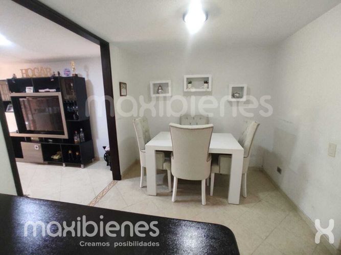 Casa en venta en Ditaires, Itagüí · foto 2 de 22