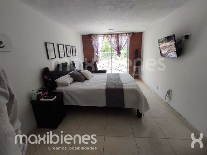 Casa en venta en Ditaires, Itagüí · foto 11 de 22