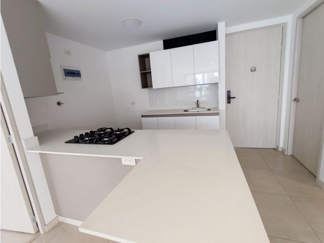 Apartamento de 2 alcobas en arriendo en Castropol, Medellín, 85 m² · foto 14 de 24