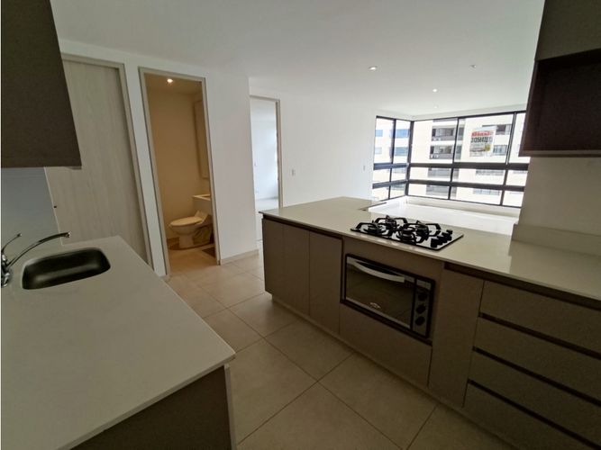 Apartamento de 2 alcobas en arriendo en Castropol, Medellín, 85 m² · foto 21 de 24