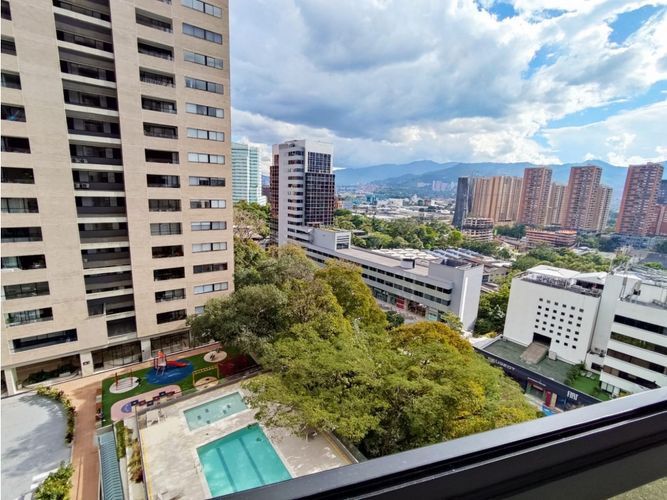 Apartamento de 2 alcobas en arriendo en Castropol, Medellín, 85 m² · foto 23 de 24