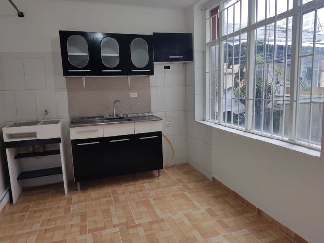 Apartamento de 2 alcobas en venta en Las Nieves, Bogotá, 56 m² · foto 7 de 7