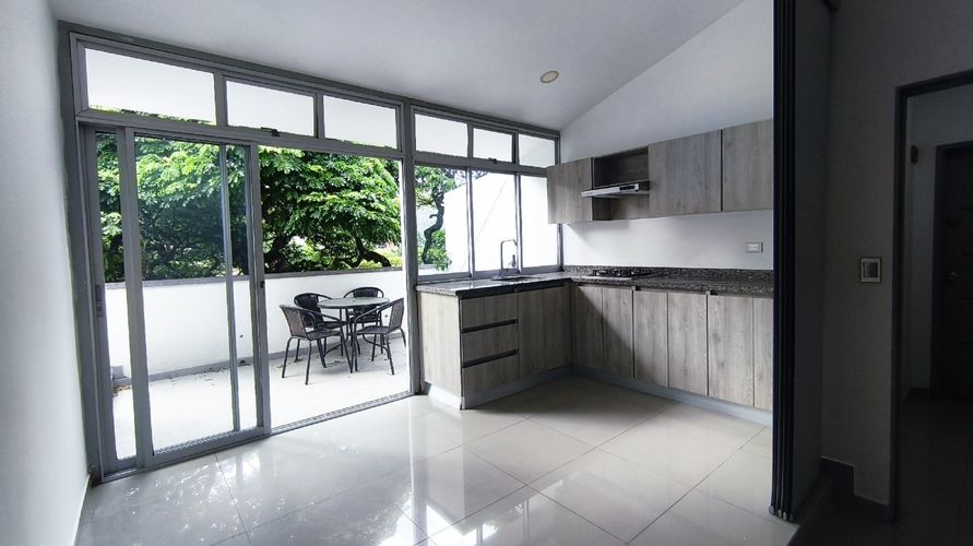 Edificio en venta en Santa Monica, Cali, 695 m² · foto 14 de 24