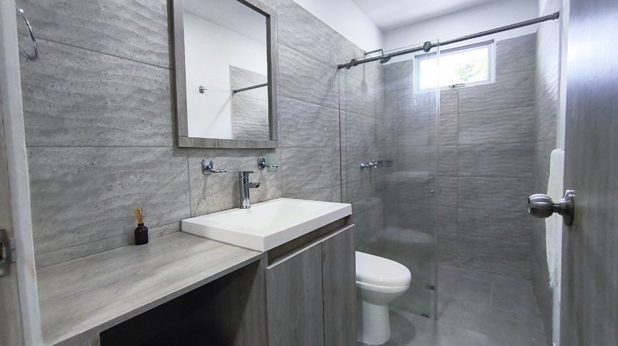 Edificio en venta en Santa Monica, Cali, 695 m² · foto 17 de 24